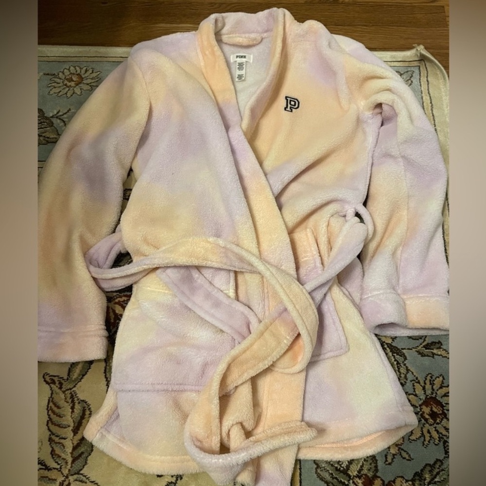PINK Victoria's Secret Plush Robe in Pastel Tie-Dye